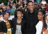 10 Celebrity parents who do (and don't) want their kids in showbiz