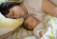 Co-sleeping does not make you a bad parent