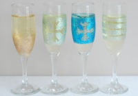 DIY glitter Champagne glasses