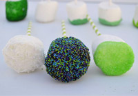 St. Patrick's Day marshmallow pops