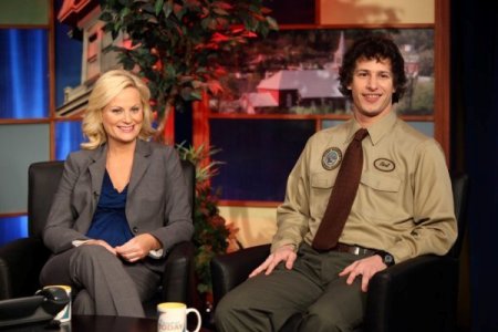 Amy Poheler and Andy Samberg in Parks and Rec
