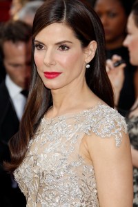 Sandrfa Bullock on the Oscar red carpet