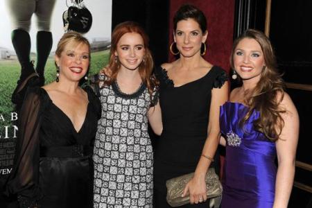 Leigh Anne Tuohy and Sandra Bullock at The Blind Side premiere