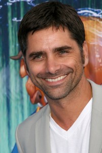 John Stamos joins Glee