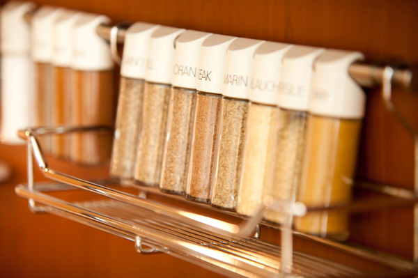 Spice rack