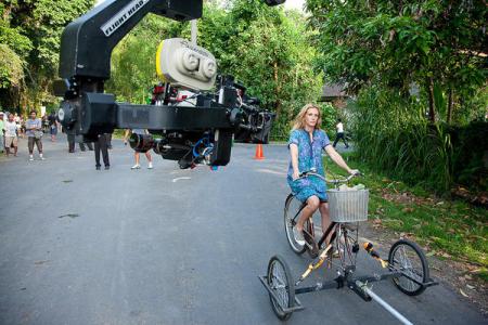 Julia Roberts filmed by Ryan Murphy on Eat Pray Love