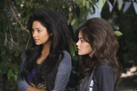 Pretty Little Liars go glamping