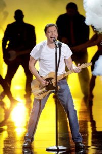 Jimmmy Fallon channels Bruce Springsteen