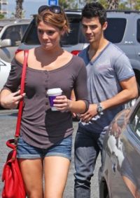 Joe Jonas and Ashley Greene