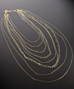 classic fashion accessory: Statement necklace or earrings