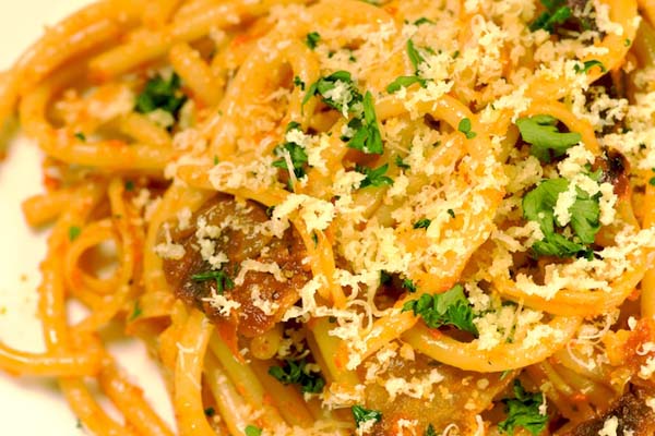 bucatini alla matriciana