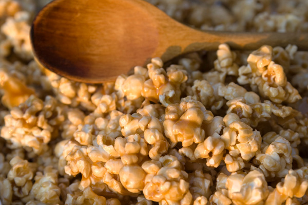 Honey caramel corn