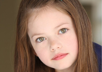 Mackenzie Foy as Renesmee