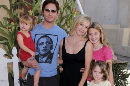 peter facinelli family. Peter Facinelli and Jennie