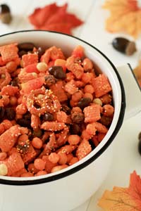 Halloween party mix