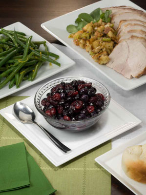 Fresh blueberry and cranberry relish