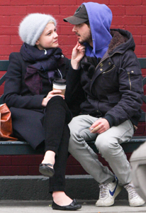 Carey Mulligan & Shia LaBeouf