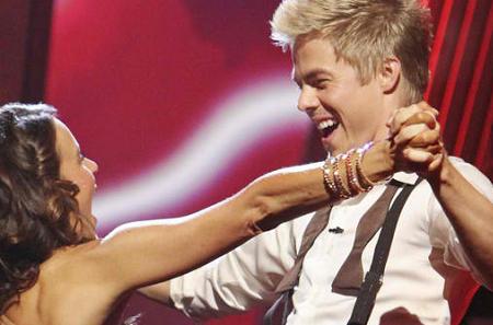 Jennifer Grey and Derek Hough