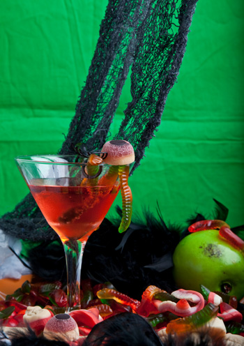 Halloween slimy worm cocktail
