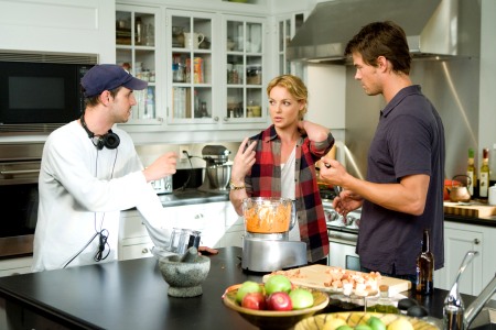 Josh Duhamel and Katherine Heigl on set