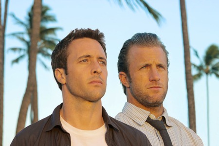 Alex O'Loughlin and Scott Caan in Hawaii Five-O