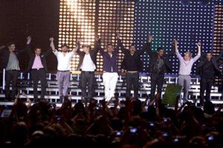Backstreet Boys and New Kids on the Block announce joint tour