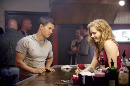 Mark Wahlberg and Amy Adams in
