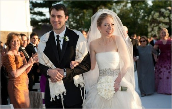 sacha baron cohen and isla fisher wedding. Isla Fisher amp; Sacha Baron