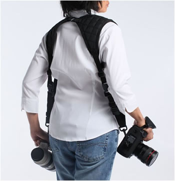 This double camera strap is multi-functional.