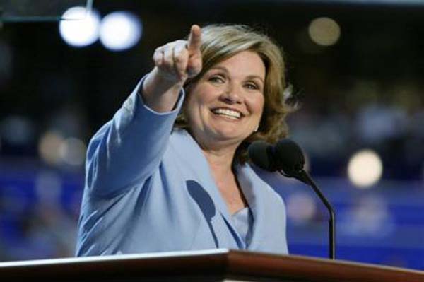 Elizabeth Edwards dies from cancer