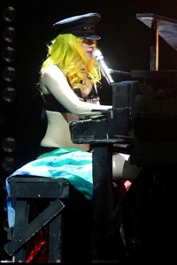 Lady Gaga live