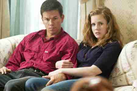 amy adams fighter. Mark Wahlberg and Amy Adams in