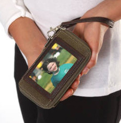Braggables Wristlet Smart Case