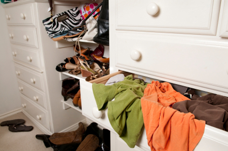 5 Fast Closet Fixes - Messy Closet