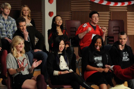 Glee rocks Valentine's Day on Silly Love Songs