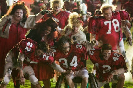 Glee does the Super Bowl