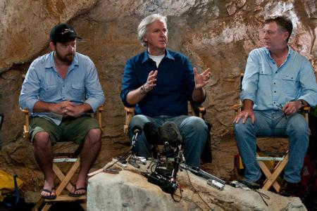 James Cameron in the set of Sanctum