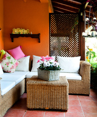 Cozy patio/porch
