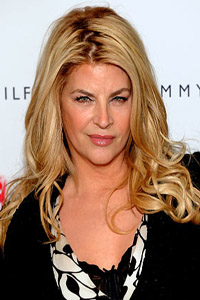 Kirstie Alley rejects George Lopez's apology