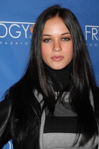 Alexis Knapp