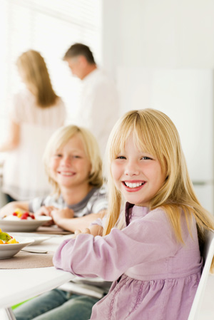 Family eating healthy breakfast
