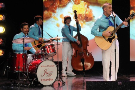 Glee gets Sexy on last night's episode with a little Afternoon Delight