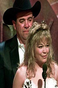 LeAnn Rimes fired dad