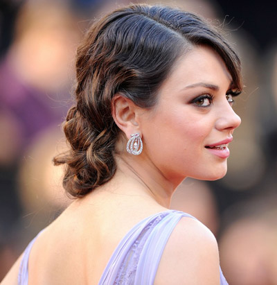 celebrity hairstyles on the red carpet. More Mila Kunis hairstyles gt;gt;