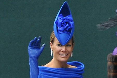 Tara palmer-tomkinson hat