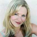 Jenna Busch, SheKnows Beauty Blogger