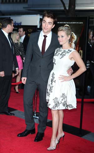 Reese Witherspoon and Robert Pattinson at the Water for Elephants premiere