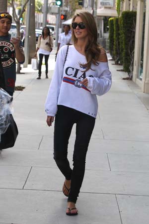 Audrina Patridge shopping in Los Angeles