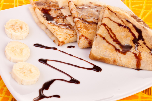 Banana walnut crepe