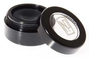 Napoleon Perdis cake liner in Equinox